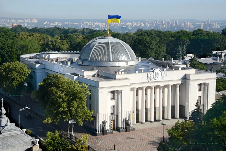 Парламент Украины потребовал от руководителя Нацбанка объяснений по делу Sense Bank
