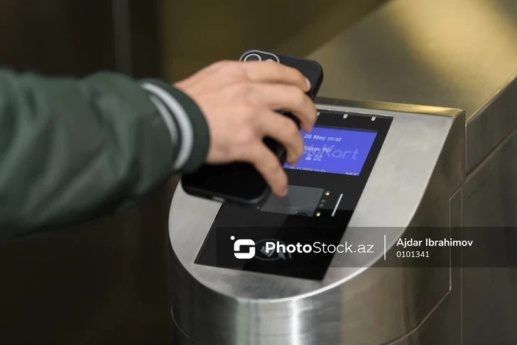 Более 5 млн пассажиров оплатили проезд в метро с помощью NFC