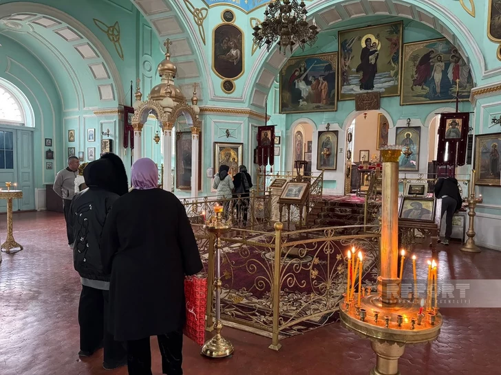 В Гяндже православные верующие отмечают Пасху