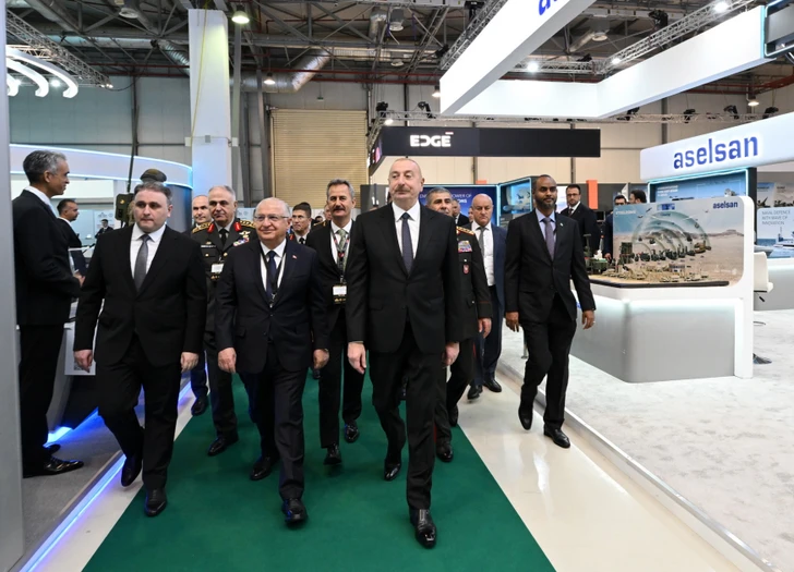 Media.az - Новости Азербайджана - Президент Ильхам Алиев ознакомился с V выставкой ADEX-2024 и выставкой Securex Caspian