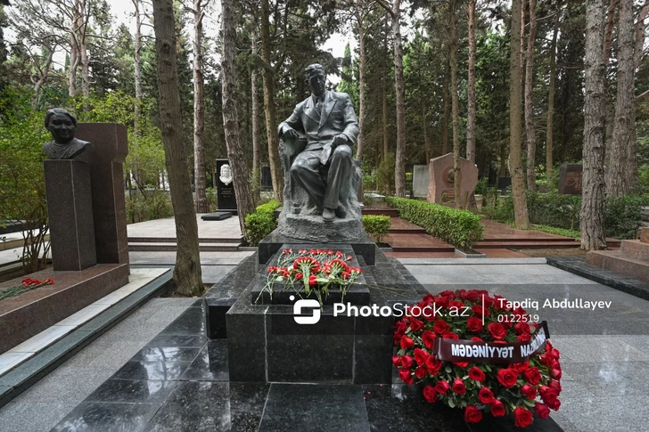 В День национальной музыки в Баку почтена память Узеира Гаджибейли