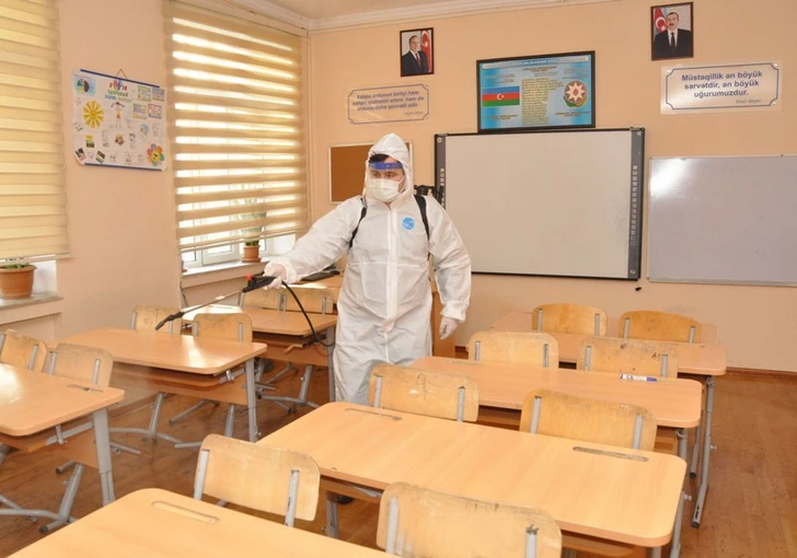 Media.az - Новости Азербайджана - В бакинских школах проводят санитарные и дезинфекционные работы перед началом учебного года