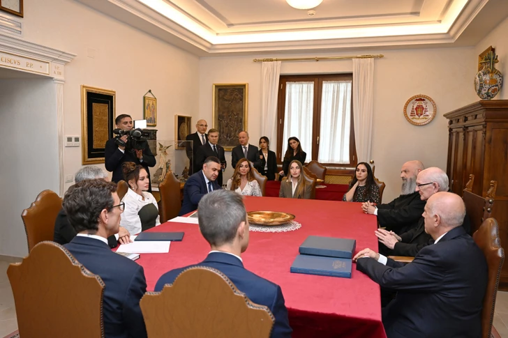 Media.az - Новости Азербайджана - Первый вице-президент Мехрибан Алиева встретилась с настоятелем собора Святого Павла