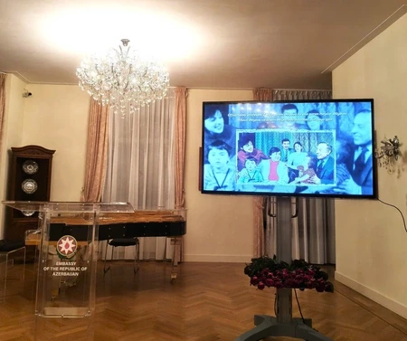Media.az - Новости Азербайджана - Мероприятие ко Дню памяти Гейдара Алиева прошло в Нидерландах