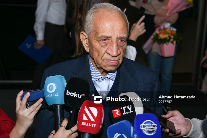 Президент поздравил Фаига Гасанова с 85-летием