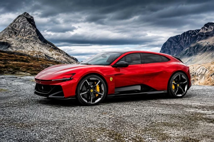 Первый электрический автомобиль Ferrari был продан на аукционе за $40 млн