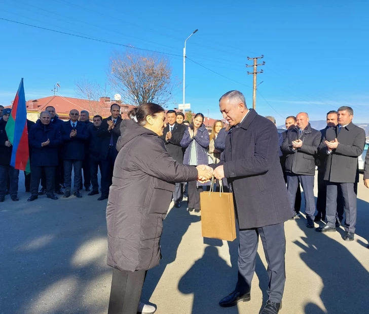 Media.az - Новости Азербайджана - Возвращение домой: первые семьи переселенцев обрели новый дом в Кяркиджахане города Ханкенди