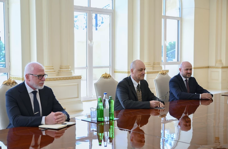 Media.az - Новости Азербайджана - Президент Ильхам Алиев принял делегацию компании John Deere