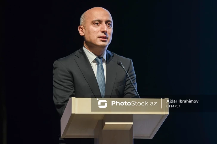 Эмин Амруллаев: В Азербайджане внедряют новые модели обучения для небольших школ