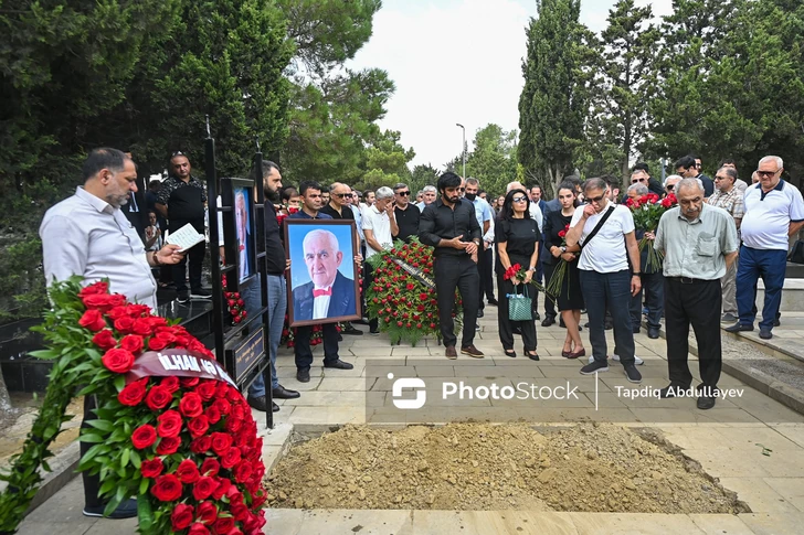 Media.az - Новости Азербайджана - Народный артист Тофиг Бакиханов похоронен на II Аллее почетного захоронения