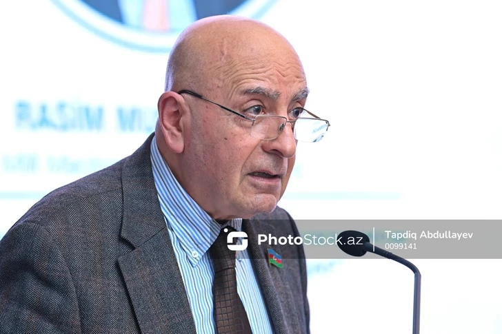Депутат: Азербайджан своевременно принимает меры против кибербуллинга и опасных челленджей в сети