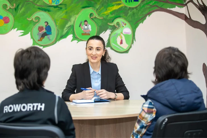 Media.az - Новости Азербайджана - Омбудсмен Азербайджана встретился с репатриированными гражданами из зоны конфликта в Сирии