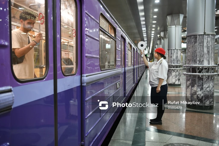 Бакинский метрополитен переходит на летний график движения
