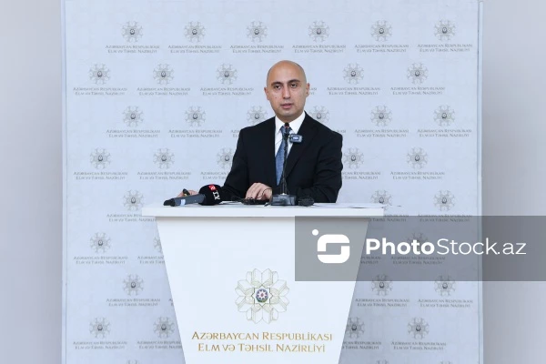 Министр: В рамках госпрограммы 500 молодых азербайджанцев направятся на обучение за рубеж