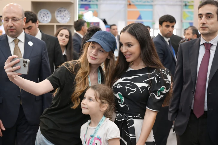 Media.az - Новости Азербайджана - Лейла Алиева и Арзу Алиева ознакомились с выставкой Urban Expo