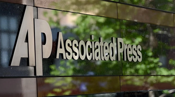 Associated Press отказалось использовать название «озеро Америка» в своих материалах