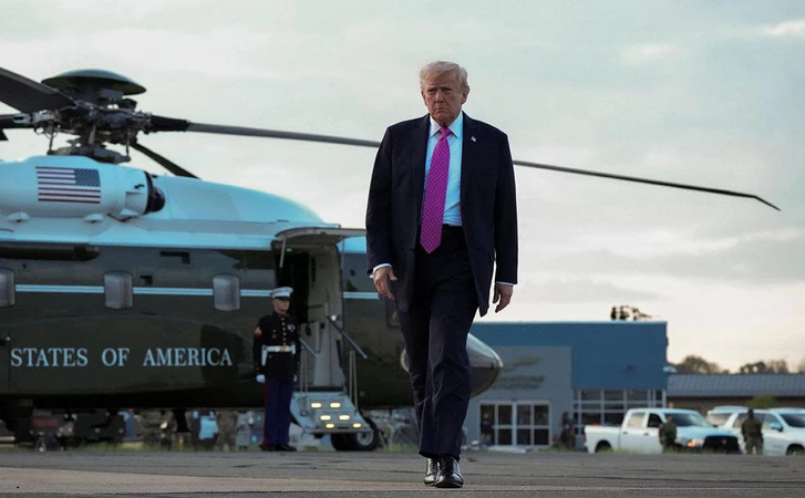 Reuters узнал о докладах Трампу про риски и выгоду перед ударом по Ирану
