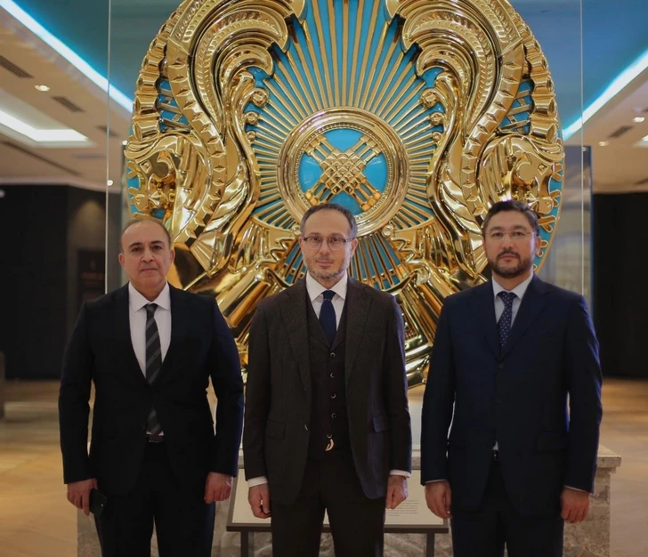 Генсек ТюркПА ознакомился с экспозициями Президентского центра в Астане