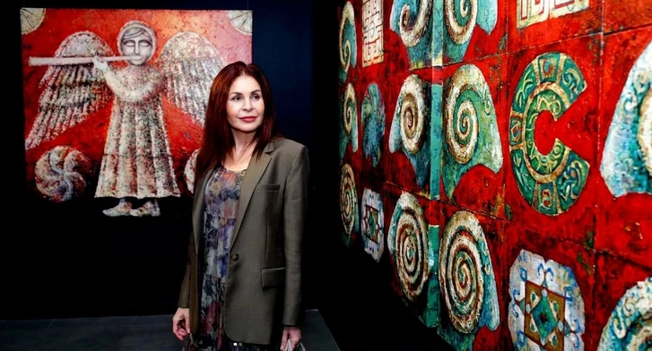 Природа, память и человеческое тело: в Баку Nine Senses Art Center открывает «Зачарованный лес»