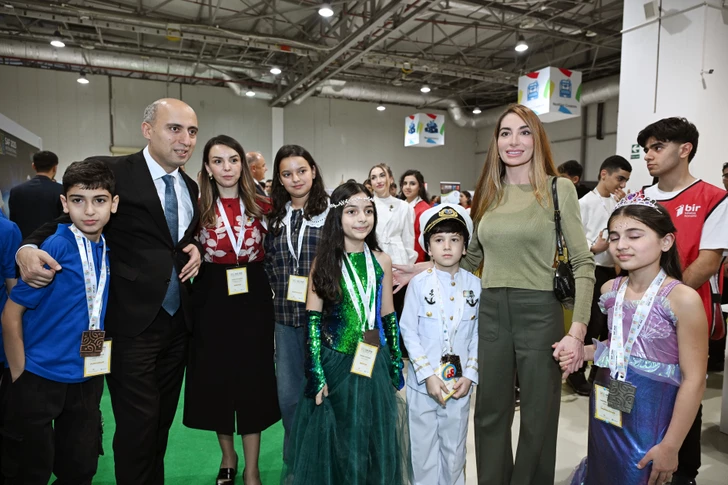 Media.az - Новости Азербайджана - Лейла Алиева, Арзу Алиева и Алена Алиева посетили Международный фестиваль STEAM Азербайджан