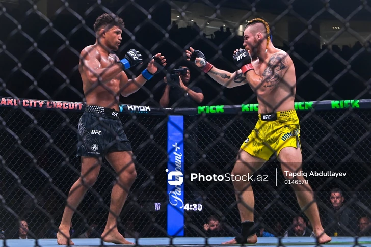 Media.az - Новости Азербайджана - В Баку прошел турнир UFC Fight Night: Рафаэль Физиев одержал победу в главном бою основного карда
