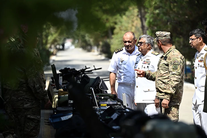 Media.az - Новости Азербайджана - В Баку состоялась встреча командующих Военно-морскими силами Азербайджана и Пакистана