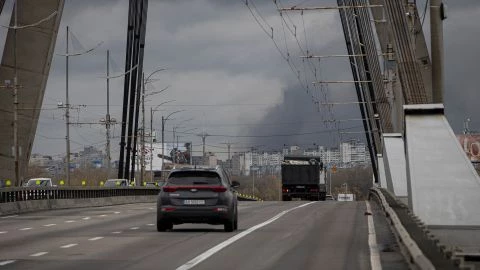 Media.az - Новости Азербайджана - В Киеве поврежден Северный мост в результате удара БПЛА