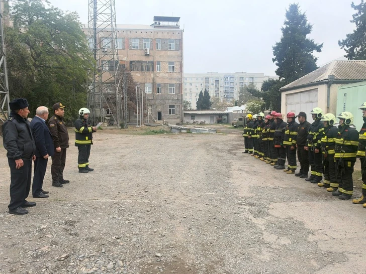 МЧС Азербайджана организовало противопожарные учения на телекоммуникационном объекте в Гяндже