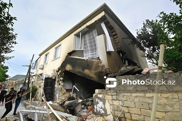 Установлена личность погибшей при взрыве в жилом доме в Баку