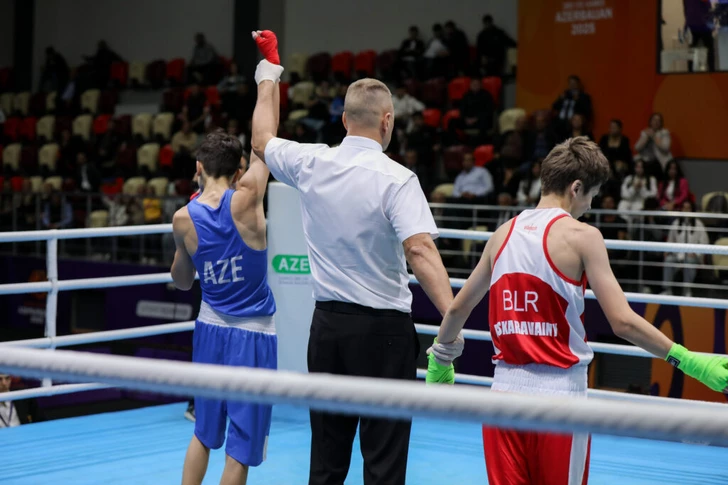 Четыре азербайджанских боксёра вышли в полуфинал  III Игр СНГ