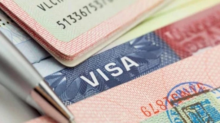 Посольство США в Баку опровергло слухи о приостановке выдачи виз азербайджанцам