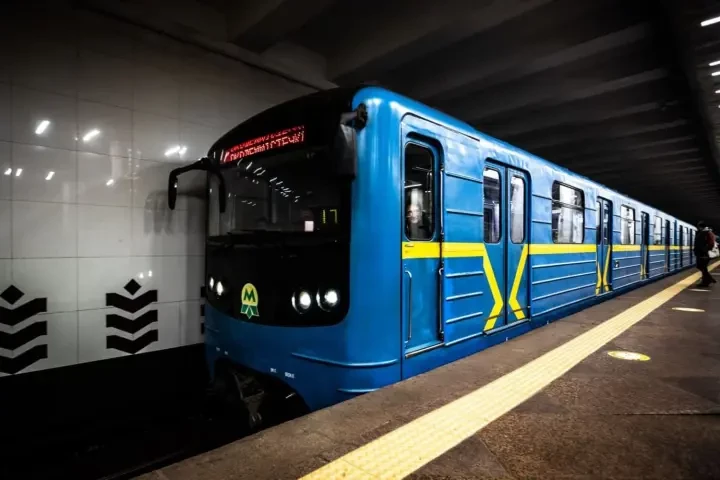 В Киеве и Харькове частично восстановлено движение метро