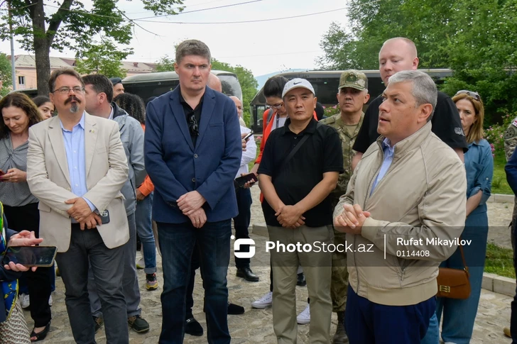Media.az - Новости Азербайджана - Аккредитованные в Азербайджане дипломаты возвращаются из Агдама в Баку на скоростном поезде
