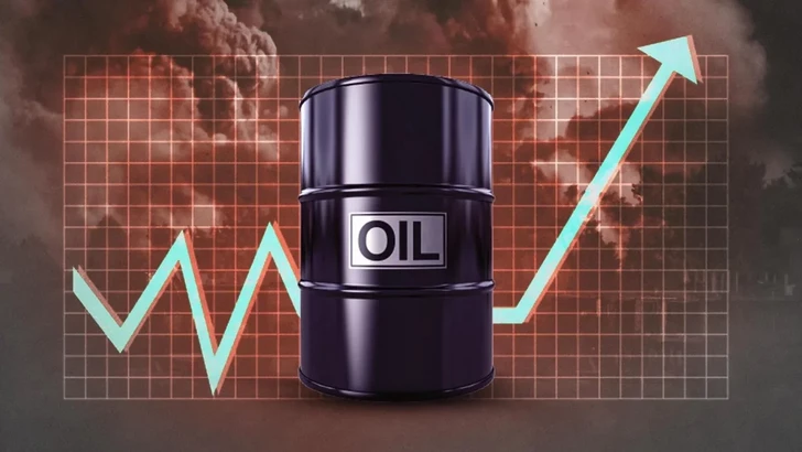 Нефть стремительно дорожает на фоне новой эскалации на Ближнем Востоке