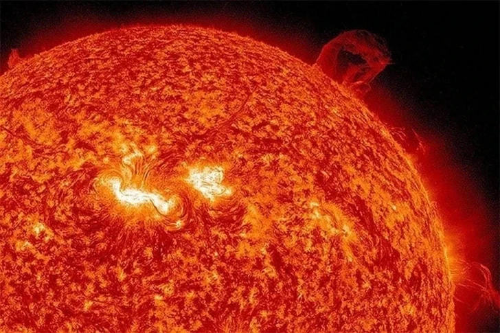 Корональные дыры на Солнце могут вызвать геомагнитные бури на Земле - ПРЕДУПРЕЖДЕНИЕ