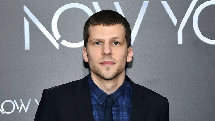 Актер Джесси Айзенберг рассказал, что станет донором почки для незнакомца