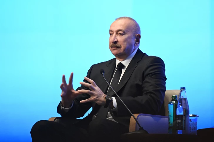 Media.az - Новости Азербайджана - Президент Ильхам Алиев принимает участие в мероприятии в рамках II Азербайджанского инвестфорума