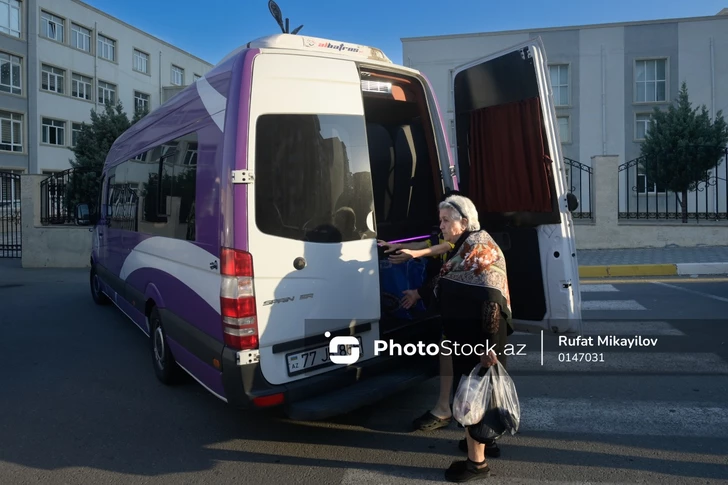 Media.az - Новости Азербайджана - Семьи, прибывшие сегодня в джебраильское село Шукюрбейли, получили ключи от новых домов