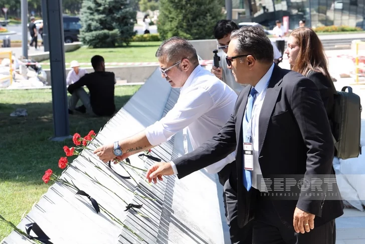 Media.az - Новости Азербайджана - В Баку турецкая делегация почтила память шехидов и турецких воинов-освободителей