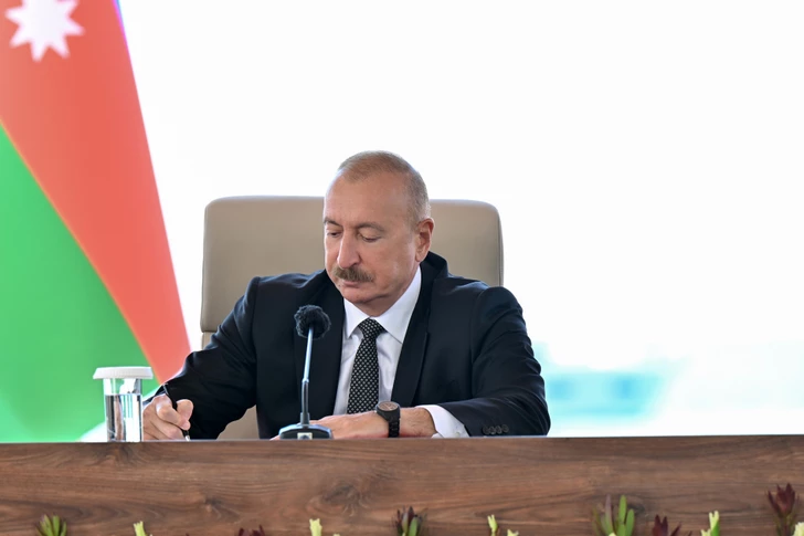 Media.az - Новости Азербайджана - Между президентами Азербайджана и Кыргызстана состоялась церемония обмена документами