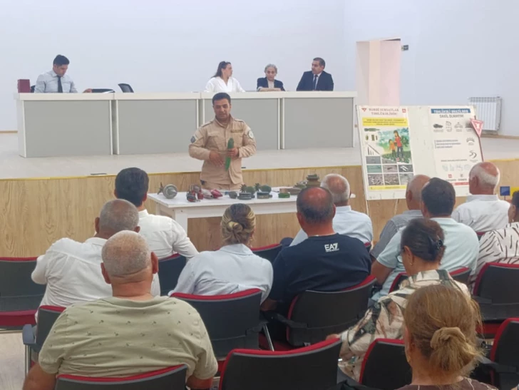 Media.az - Новости Азербайджана - Семьи, прибывшие сегодня в джебраильское село Шукюрбейли, получили ключи от новых домов