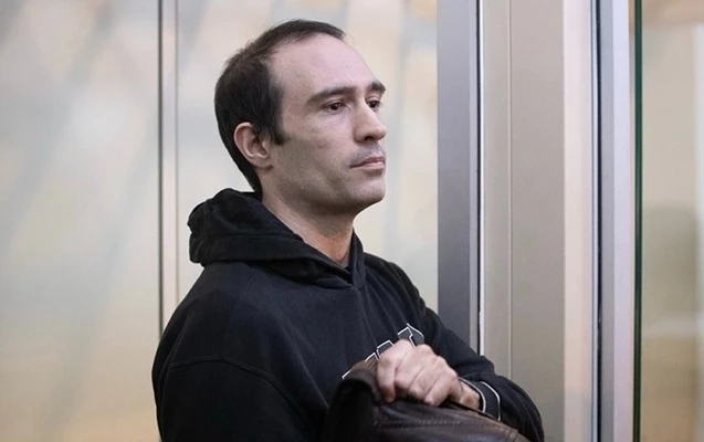 Суд над обвиняемым в шпионаже в пользу Франции Мартином Райаном продолжается в Азербайджане