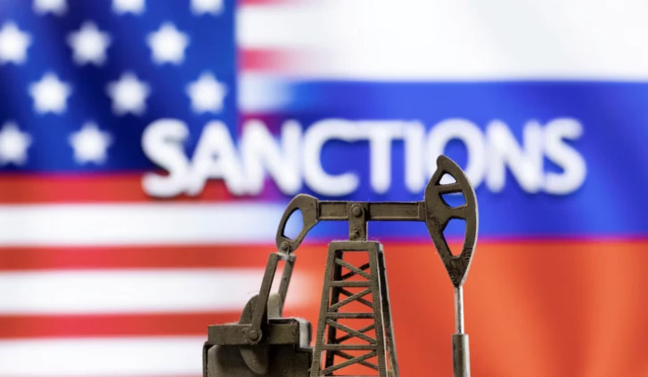 Американские ограничения на российскую нефть вновь вступили в силу