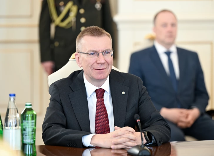 Media.az - Новости Азербайджана - В Баку состоялась встреча президентов Азербайджана и Латвии в расширенном составе