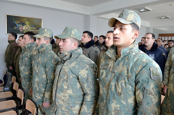 В Азербайджане отметили день образования Военно-воздушных сил