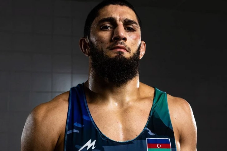 Азербайджанский борец выйдет против чемпиона мира на турнире в России