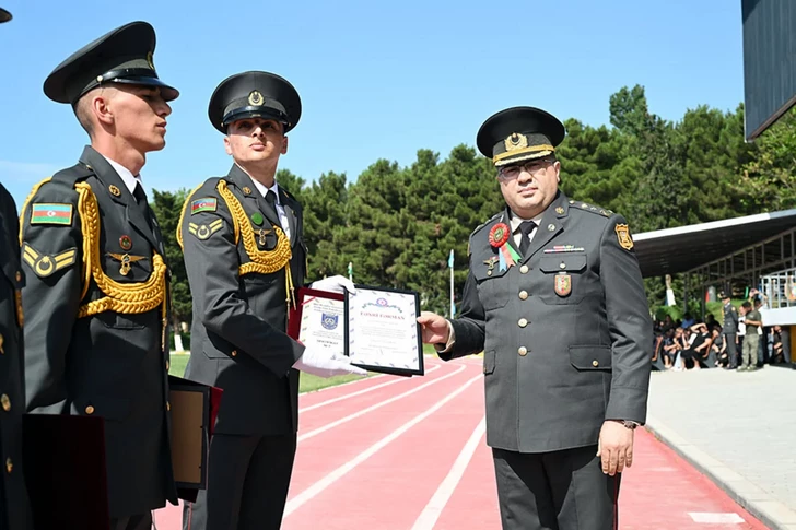 Media.az - Новости Азербайджана - Выпускники Бакинского военного колледжа и Военно-медицинского факультета получили дипломы
