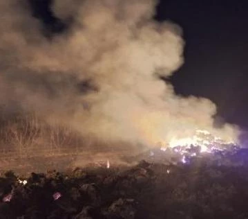 Пожар уничтожил 12 тысяч тюков сена в Шамкире