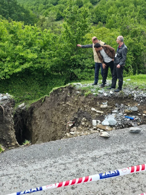 Media.az - Новости Азербайджана - В селах Шеки после проливных дождей наблюдаются сильная эрозия и деградация почвы