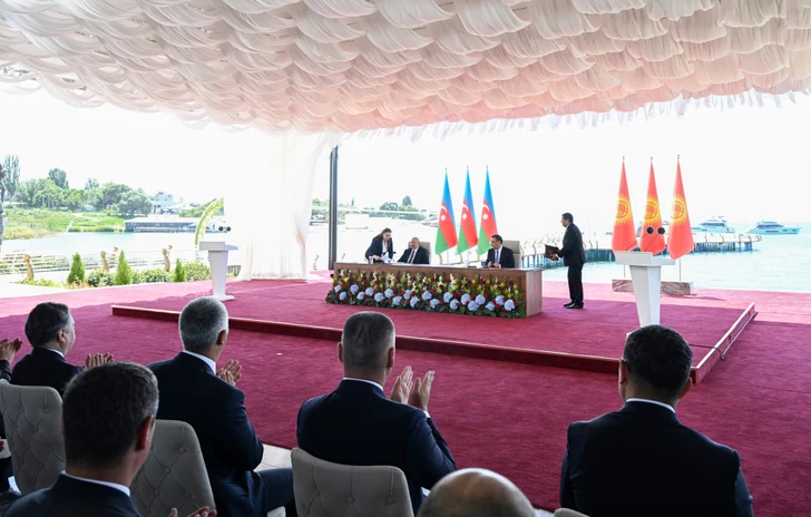 Media.az - Новости Азербайджана - Между президентами Азербайджана и Кыргызстана состоялась церемония обмена документами